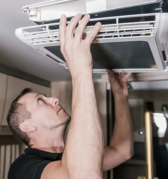  Professional Licensed And Insured Cleaners in Nederland, TX